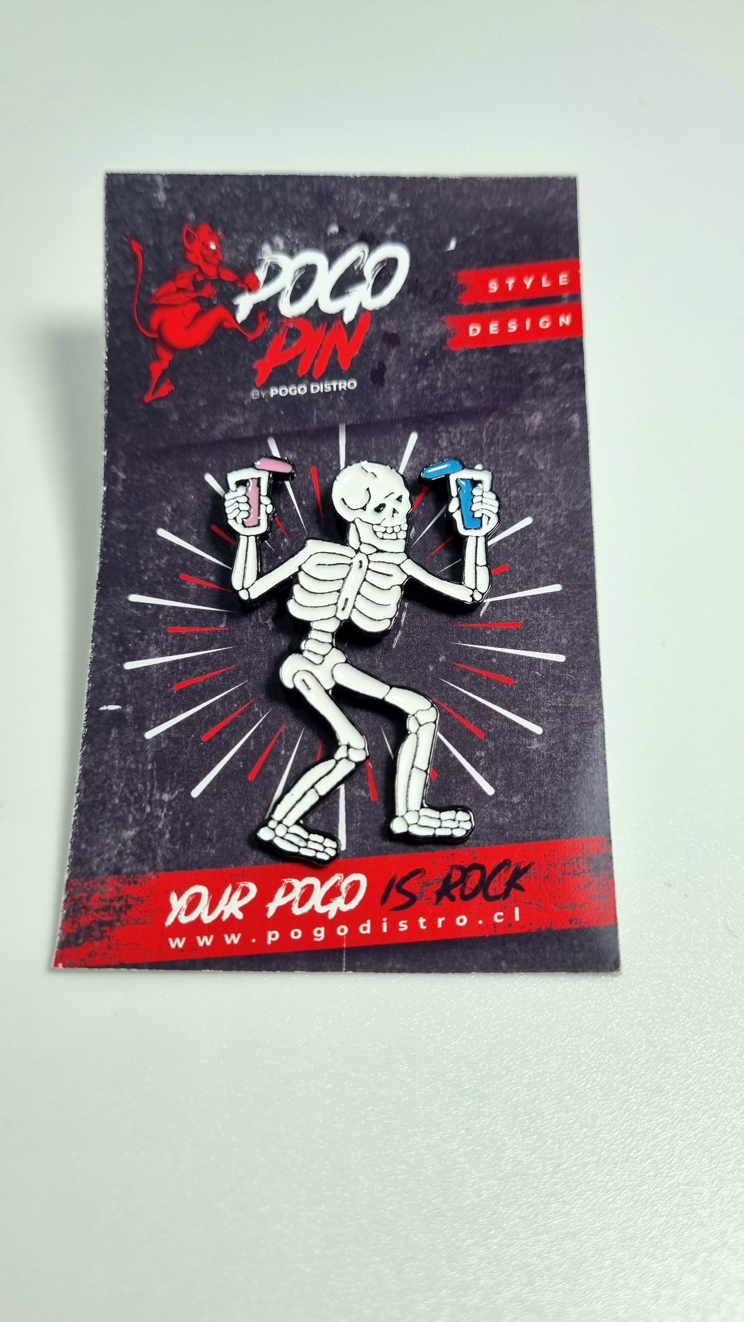 Pin Esqueleto-Drink