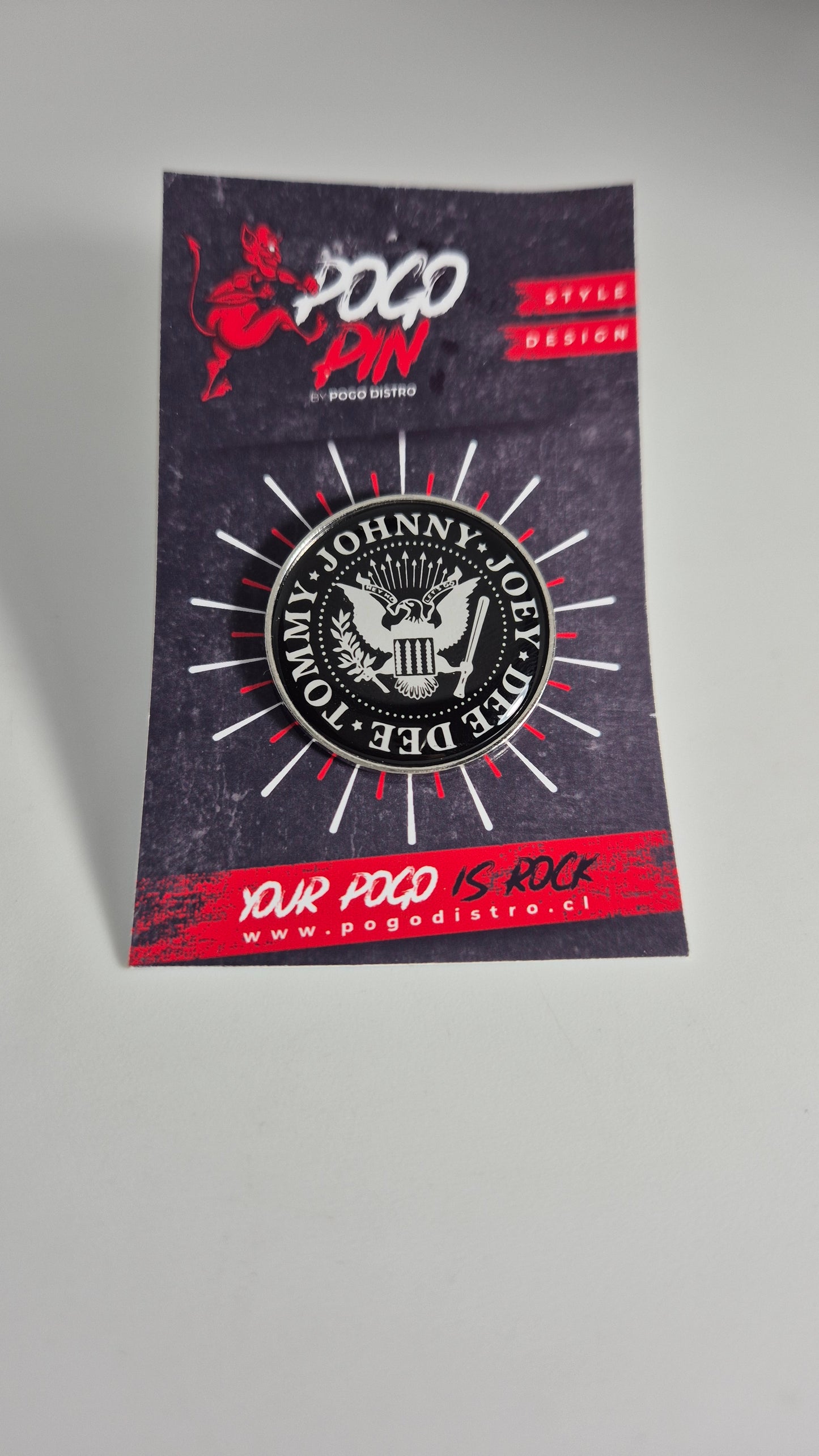 Pin Ramones